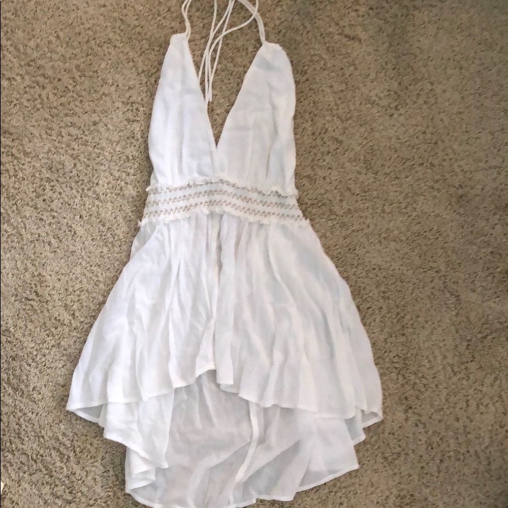 SUN&SHADOW: White halter neck top